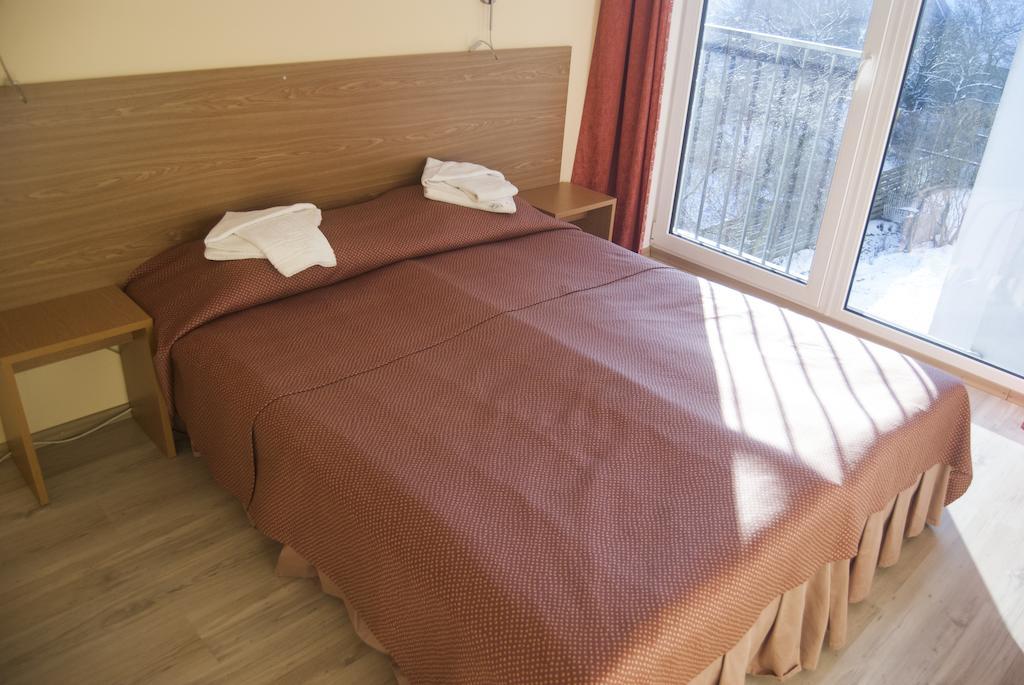 Carolina Hotel Pärnu Buitenkant foto