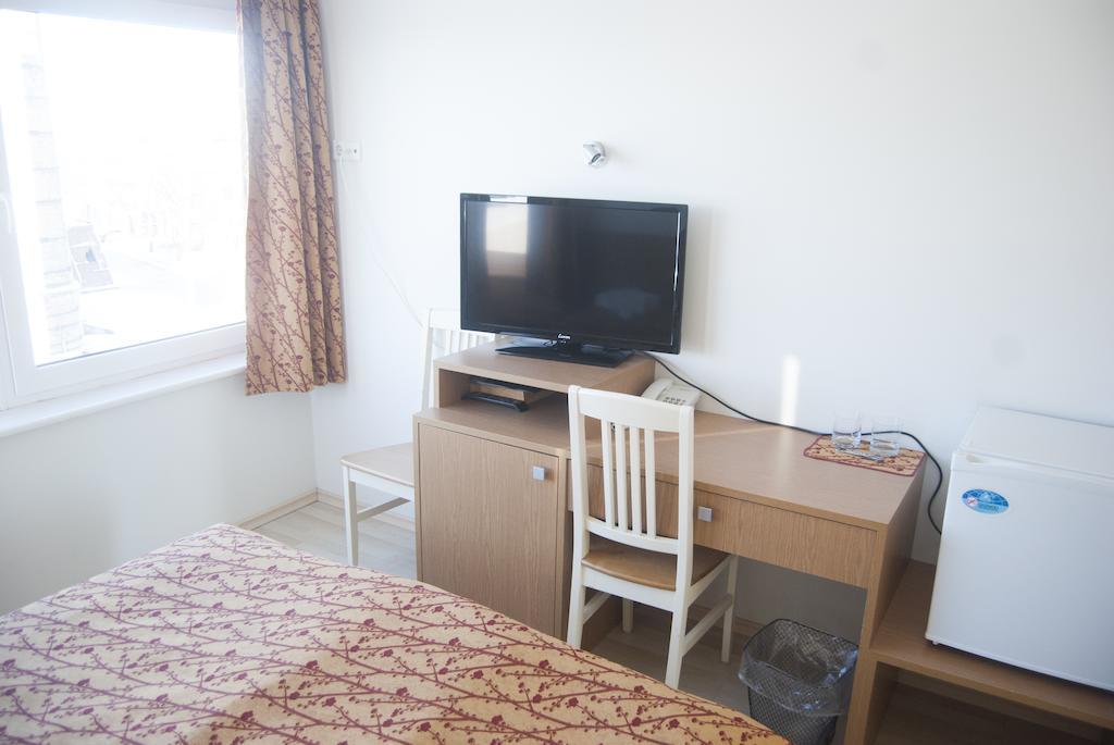Carolina Hotel Pärnu Buitenkant foto